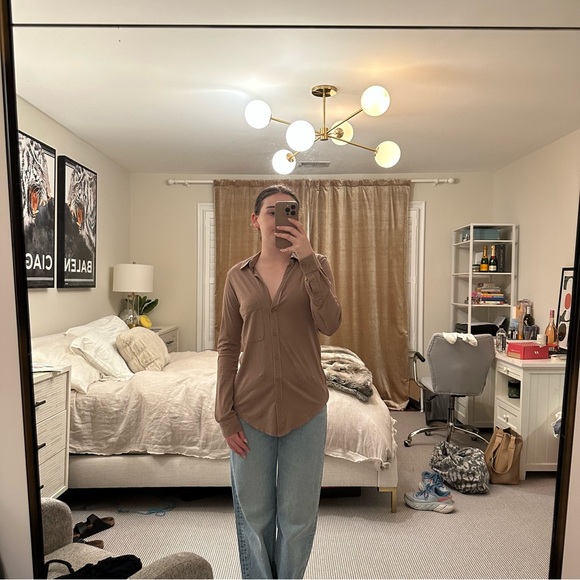 Bobi Lightweight Jersey Button Up in Java - Picture 3 of 8